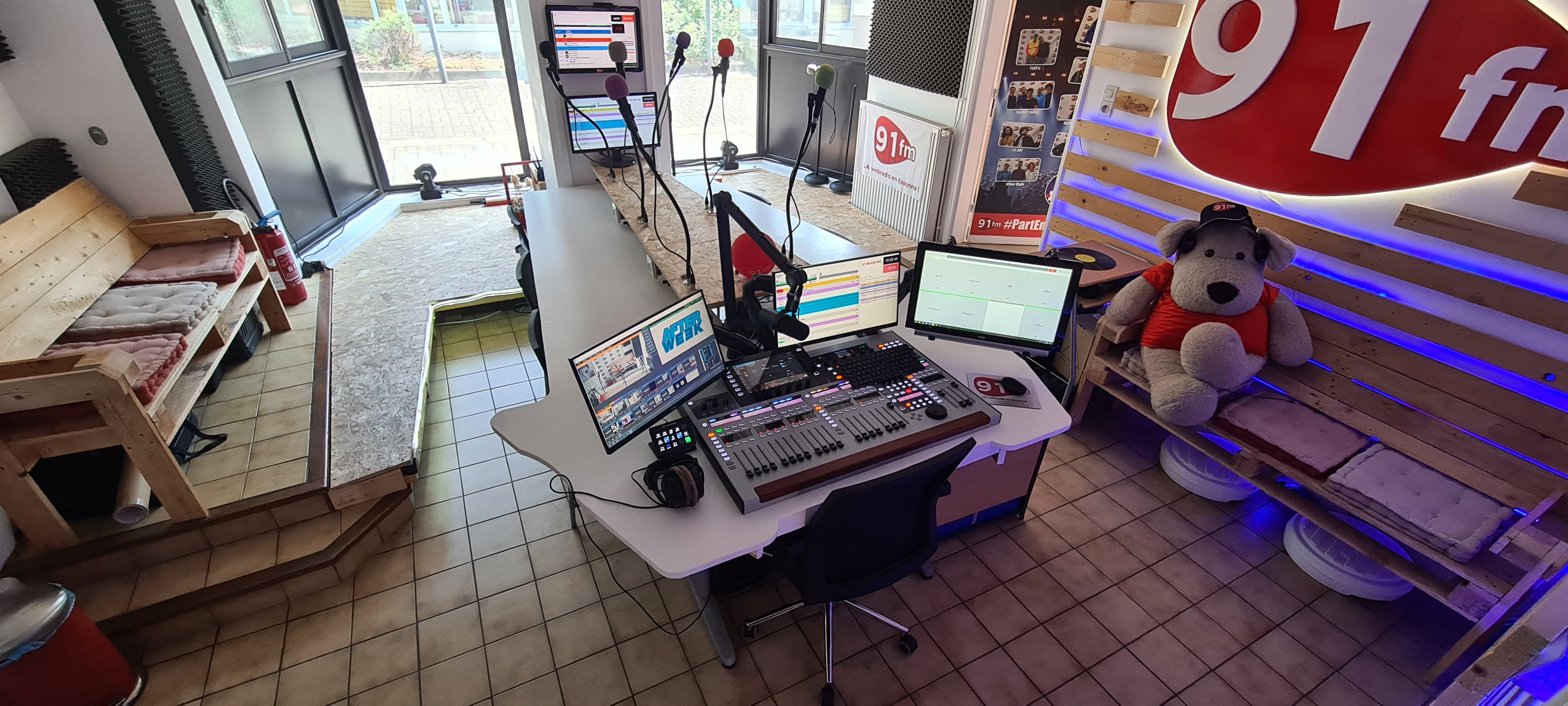 Studio de 91 FM